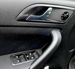 vând auto skoda yeti 4x4, 2.0 diesel 2012 - imagine 5