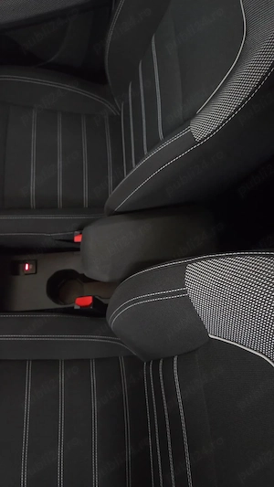 Dacia Logan Prestige+ ECO G 100 - imagine 15