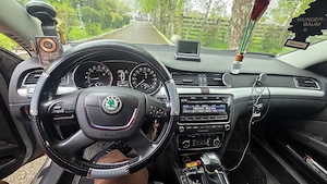 Skoda Superb - imagine 5