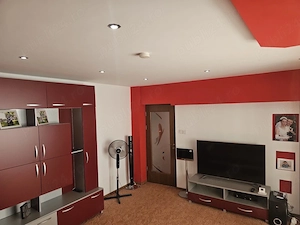 vand apartament 2 camere - imagine 6