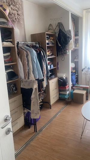 De vanzare Garsoniera etaj 3 Sagului - imagine 7