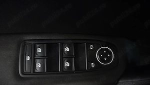 Renault Captur TCe 100 Life - imagine 16