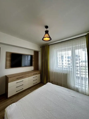Penthouse Exclusiv cu Terasă Panoramică și Vedere la Lac  - imagine 7