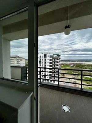 Penthouse Exclusiv cu Terasă Panoramică și Vedere la Lac  - imagine 8