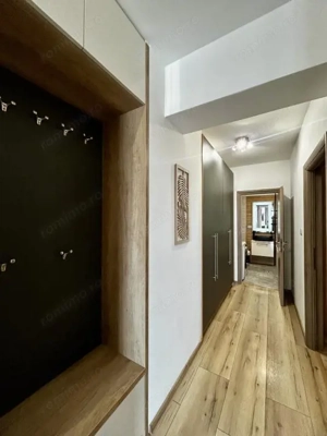 Penthouse Exclusiv cu Terasă Panoramică și Vedere la Lac  - imagine 14