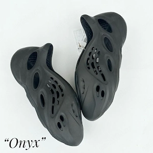 Pantofi Sport Adidas Yeezy Foam Runner Onyx - 100% originali