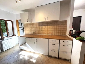 ANDREI - SAGUNA - ETAJUL 1 - 4 CAMERE - 2 BAI - 2 BALCOANE - CENTRALA PROPRIE - CLIMA - BOXA