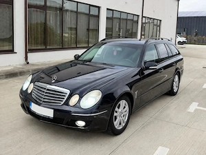 Vând Mercedes E class facelift 2009