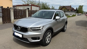 Volvo xc 40 awd momentum d3 at8