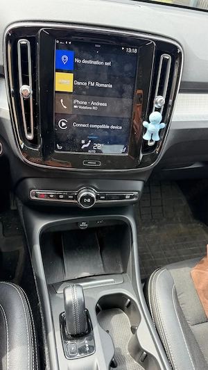 Volvo xc 40 awd momentum d3 at8 - imagine 5