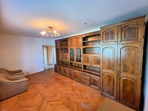 Vand apartament cu 2 camere decomandat in Calea Lipovei 78.000 euro - imagine 2