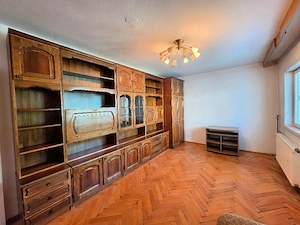 Vand apartament cu 2 camere decomandat in Calea Lipovei 78.000 euro - imagine 3