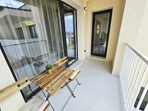 Apartament 2 camere semidecomandat zona Eroilor - imagine 12