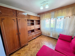 Vand apartament cu 2 camere decomandat in Calea Lipovei 78.000 euro - imagine 8