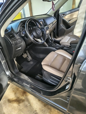 Mazda CX-5 2.2 Diesel 150 CP Automată 4x4, piele, navi, roți vară iarnă - imagine 3