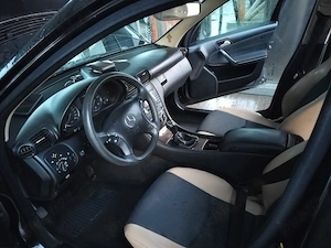 Mercedes-Benz C class - imagine 3