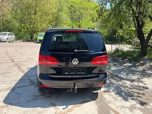 VW Touran   2012   DSG   Diesel - imagine 4