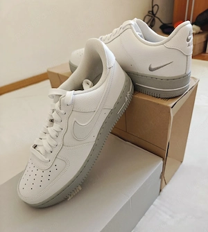 Nike Air Force 1 Light Smoke Grey - imagine 3