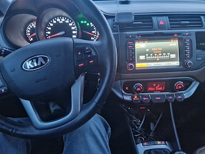 Kia Rio 2013 1.4mpi.109Cc. - imagine 8