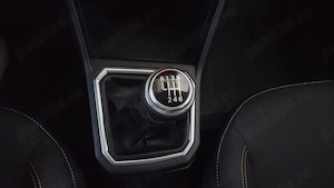 DACIA Sandero Stepway TCe 90 MT6 Comfort - imagine 15