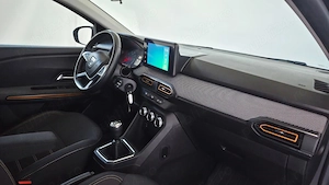 DACIA Sandero Stepway TCe 90 MT6 Comfort - imagine 11
