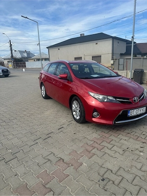 Toyota auris  - imagine 3