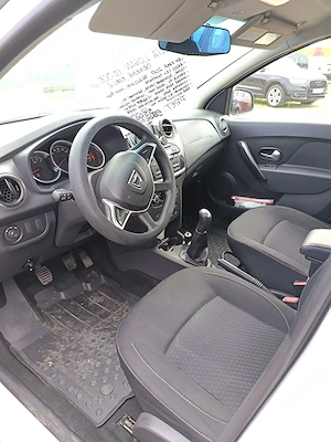 Dacia Logan 1.0 SCE 2017 - imagine 4