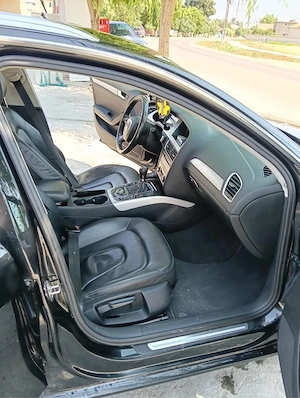 dezmembrez Audi a4B8 - imagine 2