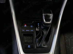 Toyota RAV4 2.5 Hybrid Dynamic HSD E-CVT 218 CP - imagine 18