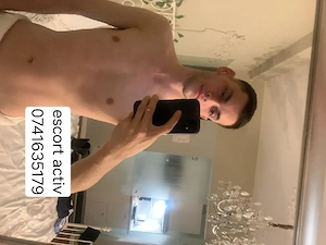 Nikolas versatil 