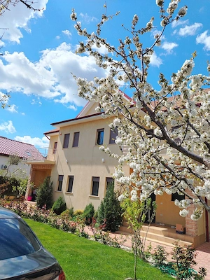 Închiriez vilă semi mobilată strada Arcașilor Galați 