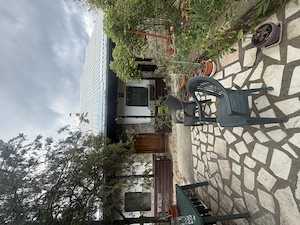 Vând casă vacanta 27km de Buzau, zona de deal