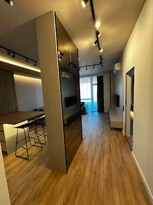 închiriez apartament in regim hotelier  - imagine 5