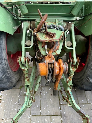 Tractor agricol - imagine 4