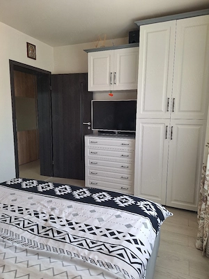 Proprietar, vand apartament ! - imagine 6