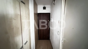 Garsoniera de inchiriat  mobilata utilata 30 mpu zona Valea Aurie - imagine 5