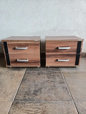 Set doua noptiere Forma Ideale