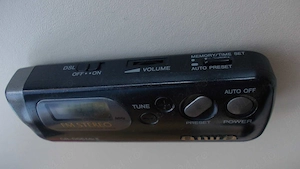 radio AIWA CR-D06MkII walkman tuner FM + casti - imagine 3
