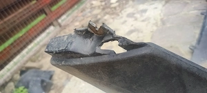 Bara spate , Freelander 2003, 5usi, mici defecte pe laterale.  - imagine 2