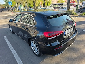 Mercedes A180d   WideSCREEN   Distronic   Piele   Full LED   Camera   Senzori 360   VARIANTE - imagine 4