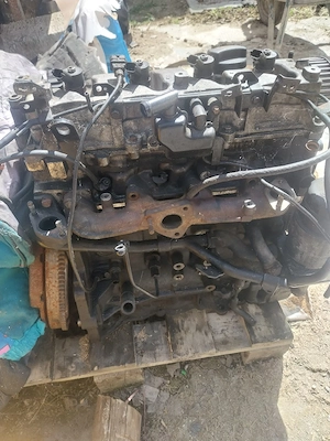 vînd motor Hyundai santa fe 2008 2,2 crdi 5500 lei - imagine 3