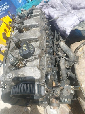 vînd motor Hyundai santa fe 2008 2,2 crdi 5500 lei - imagine 4