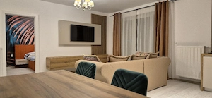 închiriez apartament în regim hotelier  - imagine 4