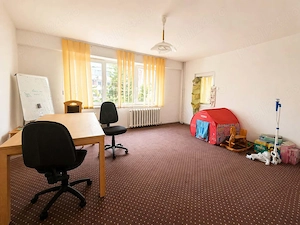 De închiriat apartament 3 camere Titulescu - imagine 2