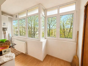 De închiriat apartament 3 camere Titulescu - imagine 7