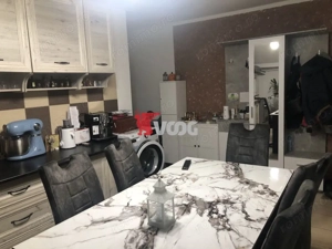 Apartament 3 camere zona Soarelui - imagine 3