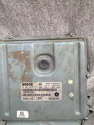 Calculator motor ECU Chrysler 300C 2009 Bosch – TESTAT, FUNCȚIONAL - imagine 3