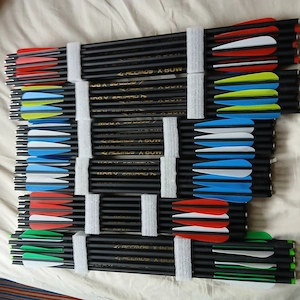Săgeți din carbon pentru arbalete de 46,51 sau 56 cm,varf 3 lame,noi