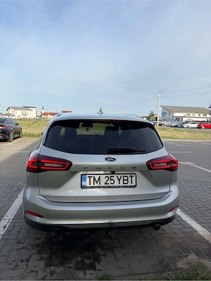 Ford Focus Titanium SW Break 1.5 TDCI 2022 - imagine 4