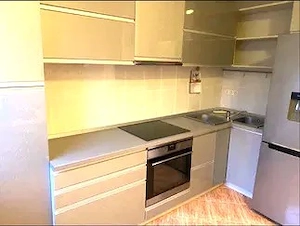 2 cam 68 mp 2 balcoane in vila zona Prefectura - imagine 2